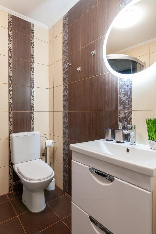 Alfa Apartments Franko University Lviv Exterior photo